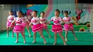 小小班舞蹈视频,萌动瞬间，舞动童年